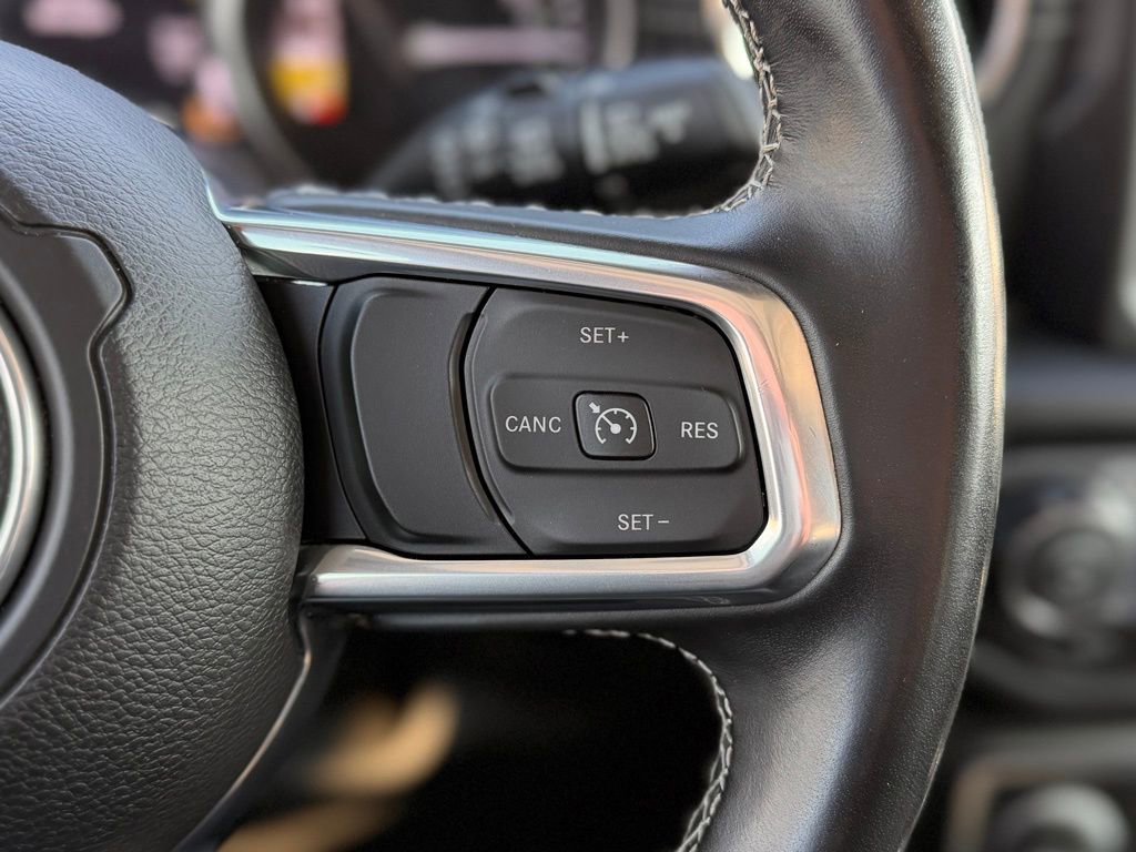 Used 2022 Jeep Wrangler Unlimited Sahara w/ Cold Weather Group image 9