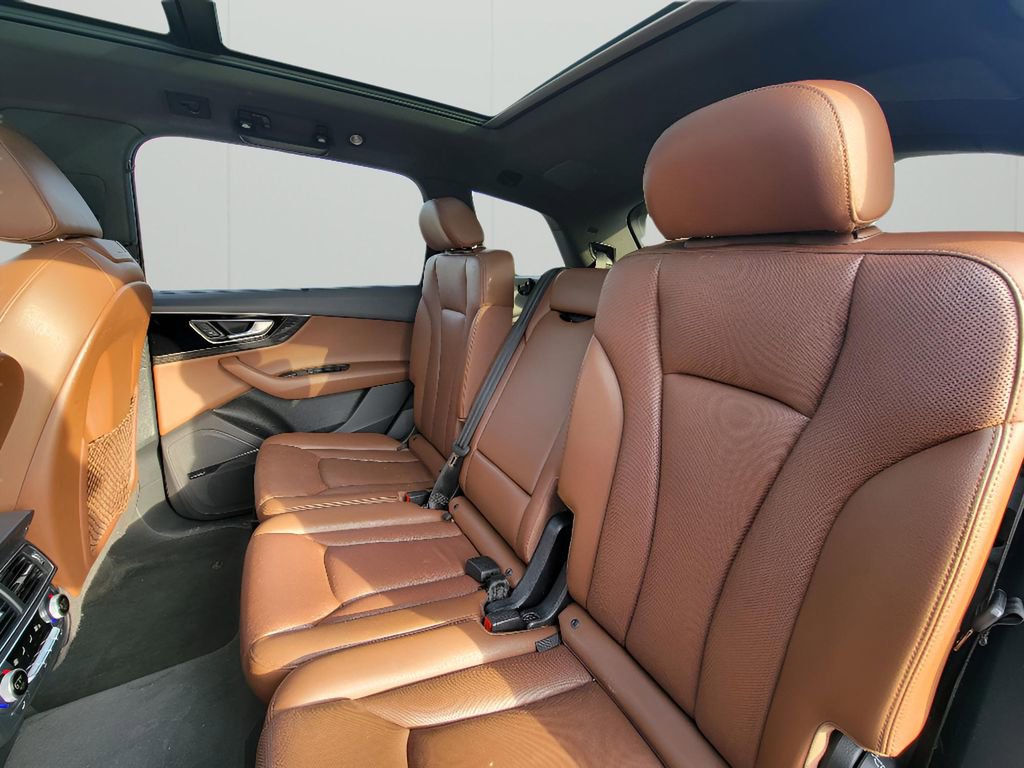 Used 2018 Audi Q7 3.0T Prestige image 23