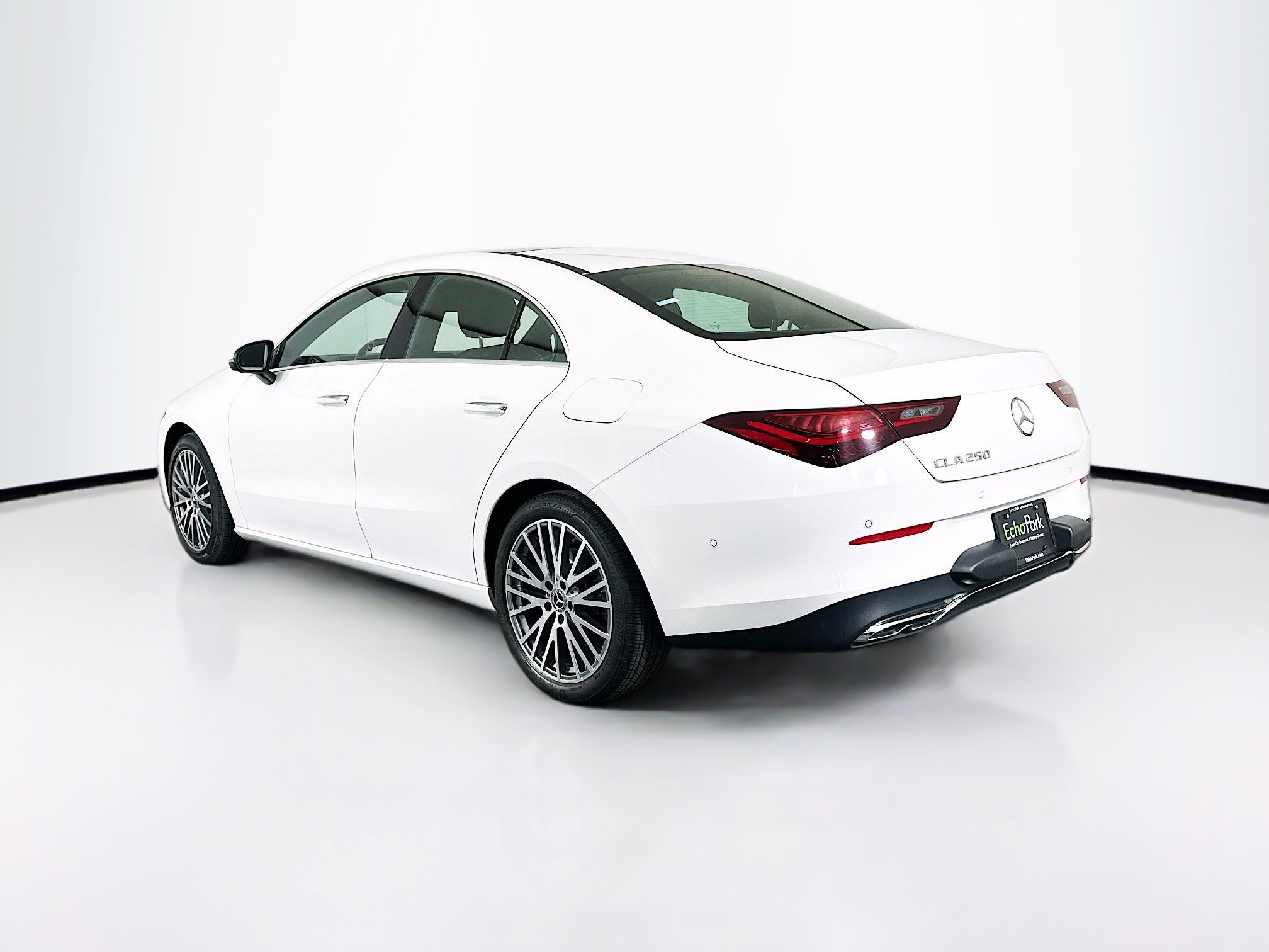Used 2025 Mercedes-Benz CLA 250 image 5