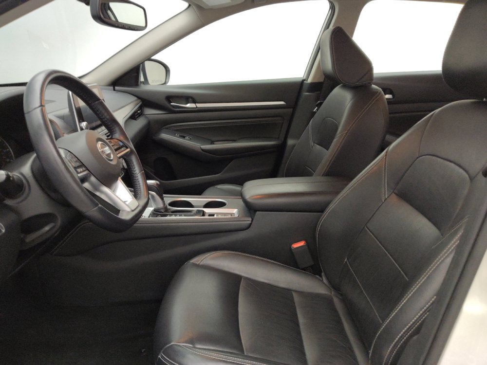 Used 2019 Nissan Altima 2.5 Platinum FWD image 17