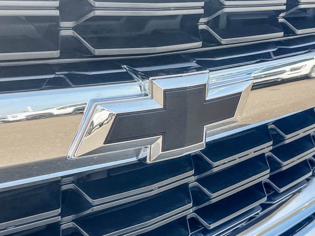 Used 2018 Chevrolet Silverado 1500 LT w/ All Star Edition image 24