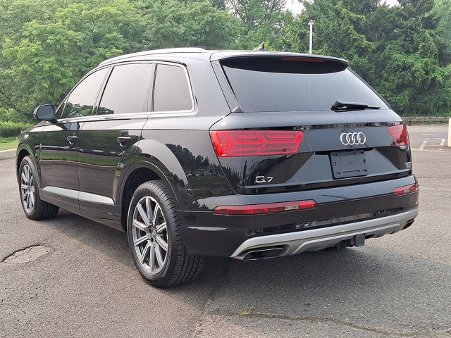 Used 2018 Audi Q7 3.0T Prestige w/ Prestige Package AWD/4WD image 23