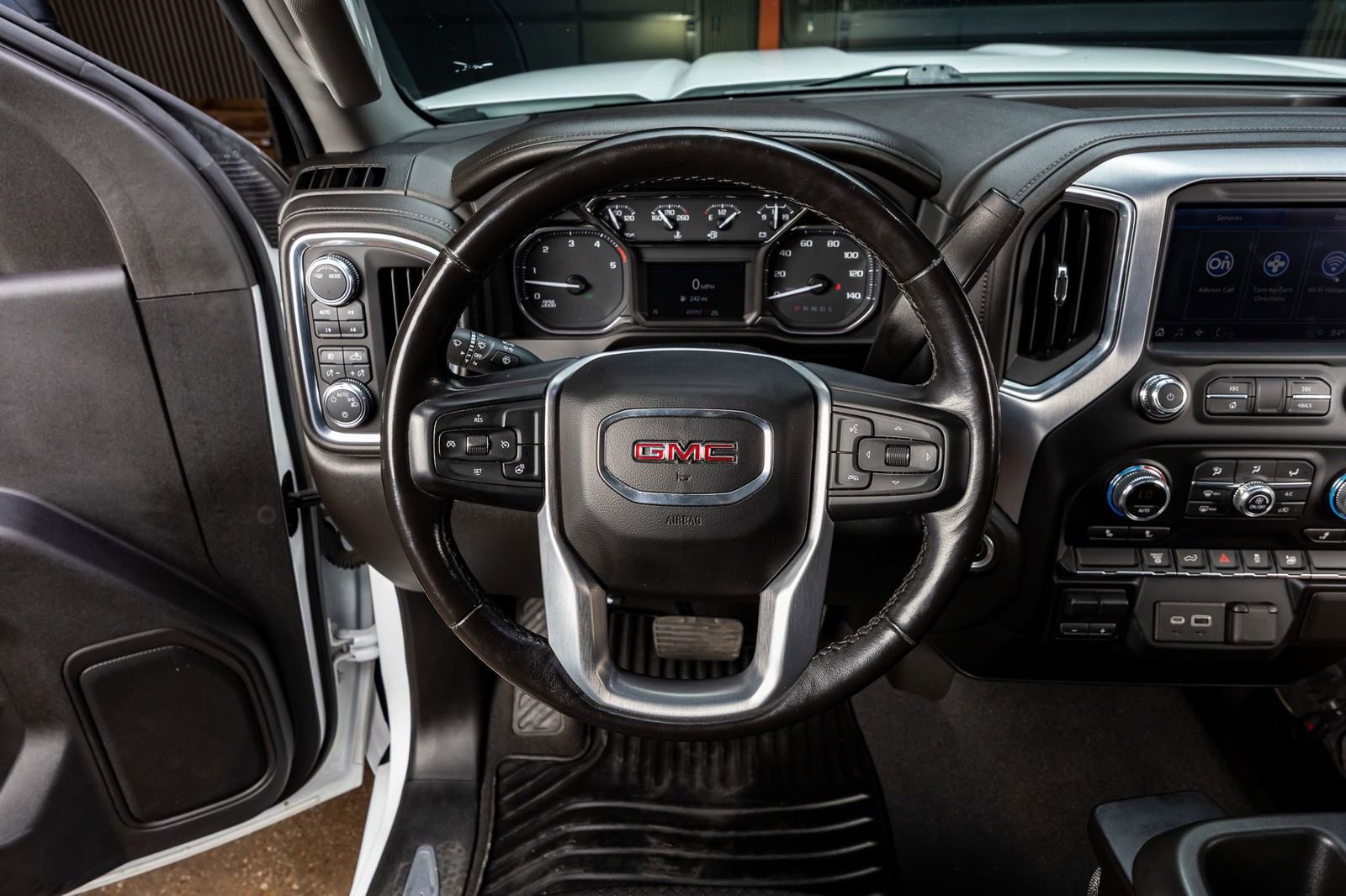 Used 2022 GMC Sierra 2500 SLE w/ SLE Convenience Package image 19