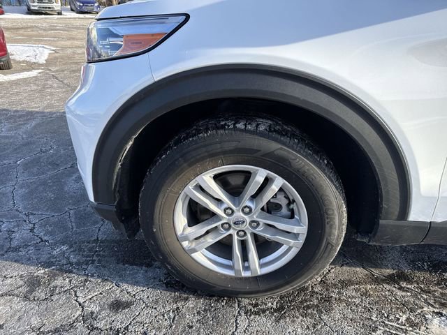 Used 2022 Ford Explorer XLT AWD/4WD image 19