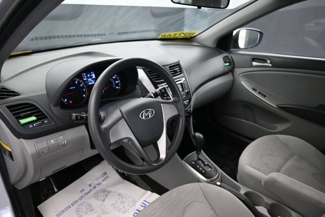 Used 2016 Hyundai Accent SE FWD image 17