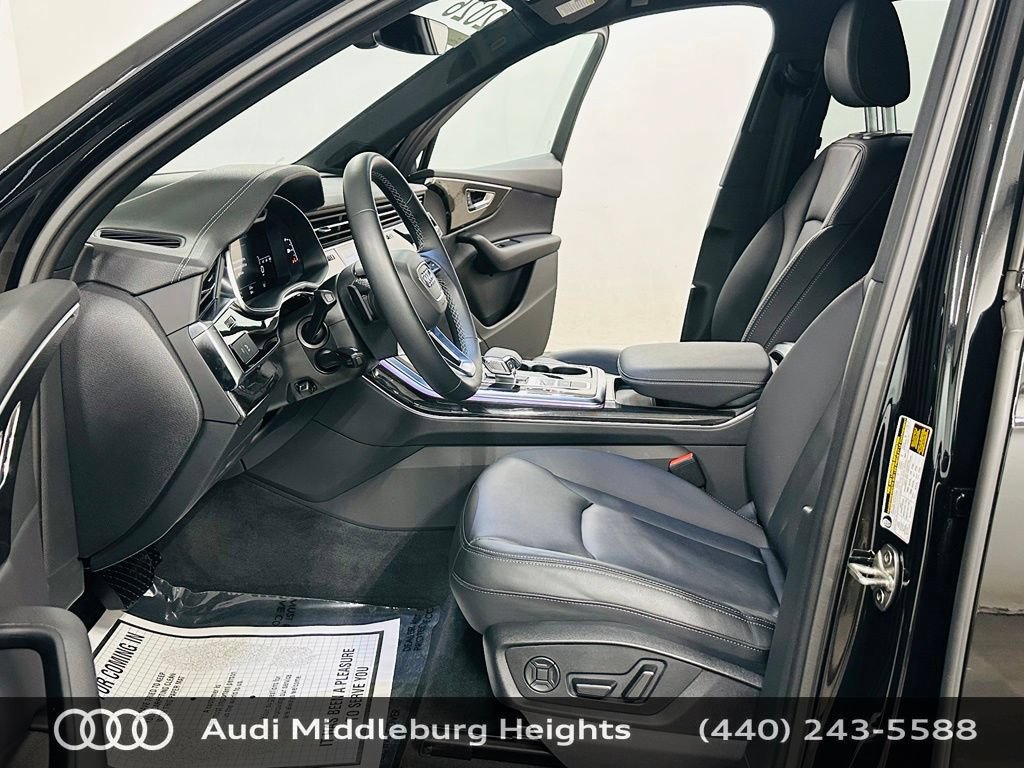 Certified 2026 Audi Q7 3.0T Premium w/ Convenience Plus Package AWD/4WD image 12