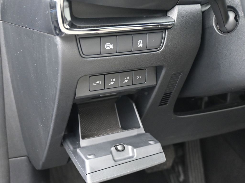 Used 2025 MAZDA MAZDA3 s image 16
