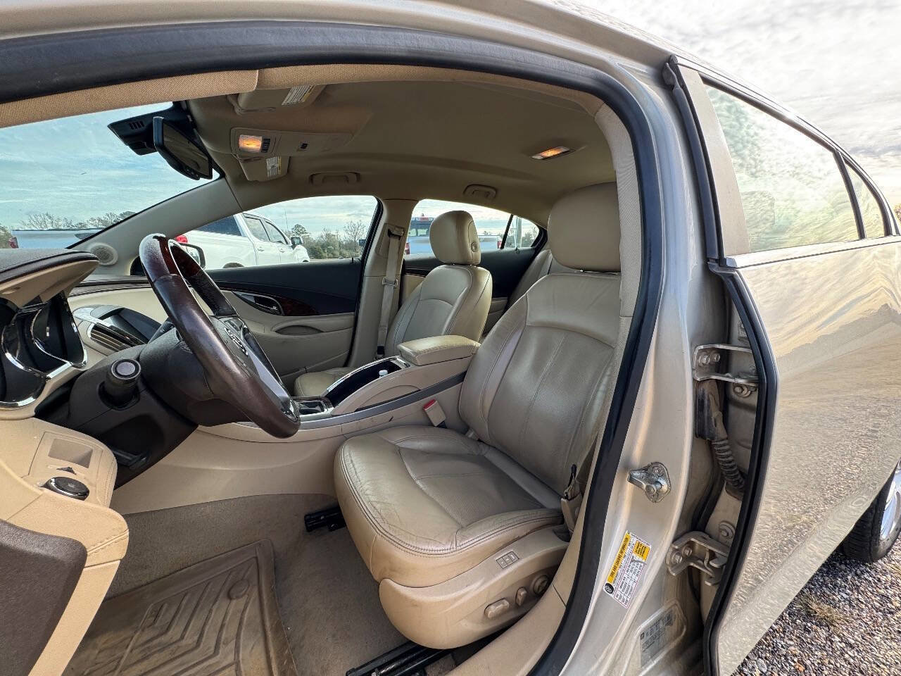 Used 2013 Buick LaCrosse Premium image 6