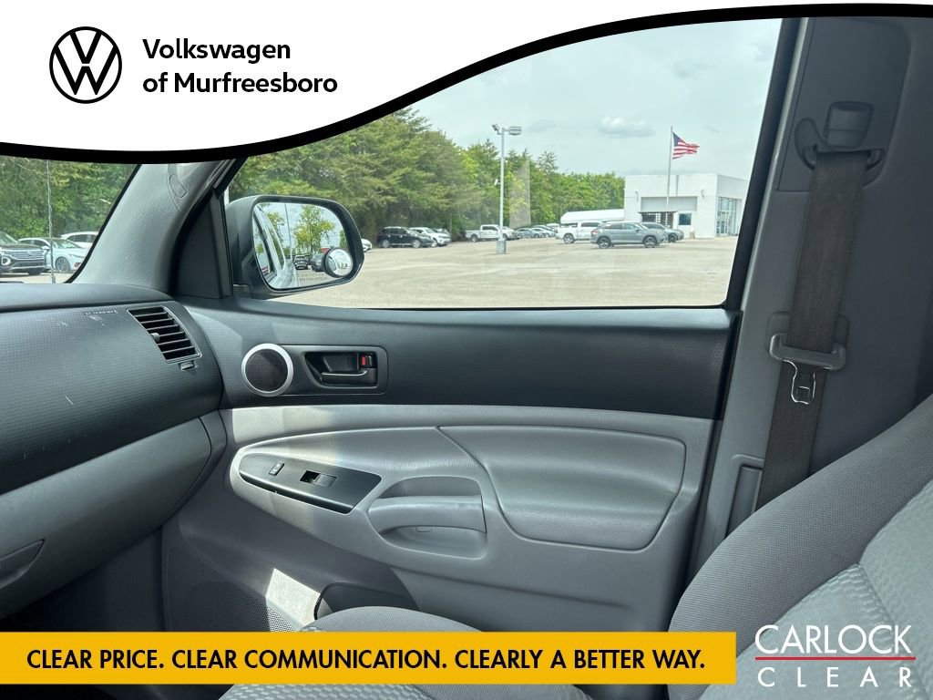 Used 2014 Toyota Tacoma 4x4 Access Cab w/ SR5 Package image 27