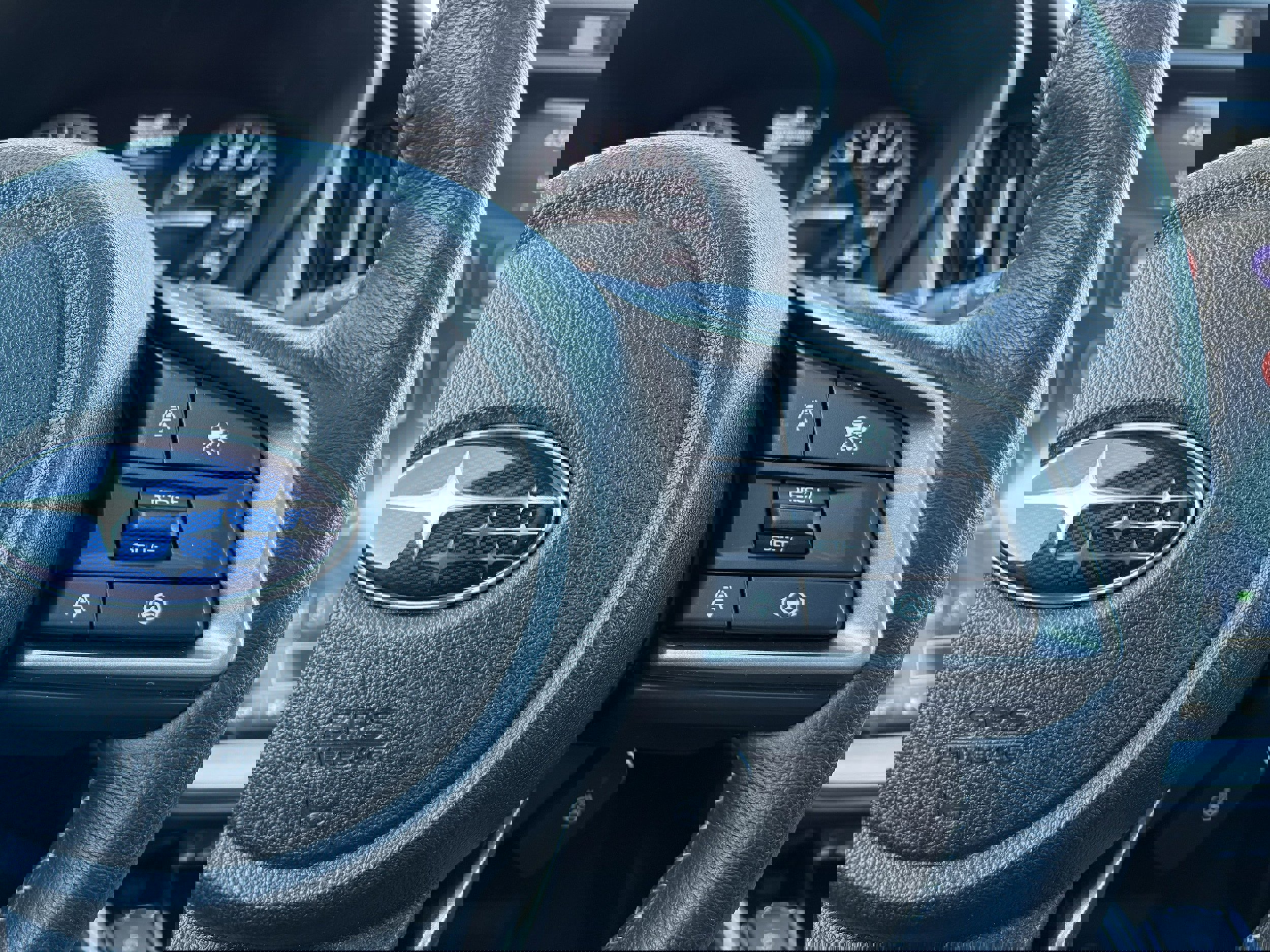 Certified 2025 Subaru Outback Limited w/ Popular Package #2 image 16