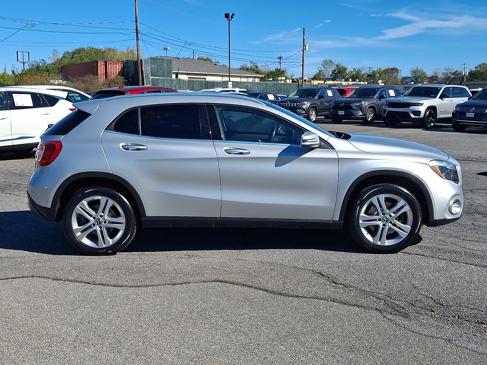 Used 2019 Mercedes-Benz GLA 250 4MATIC image 7