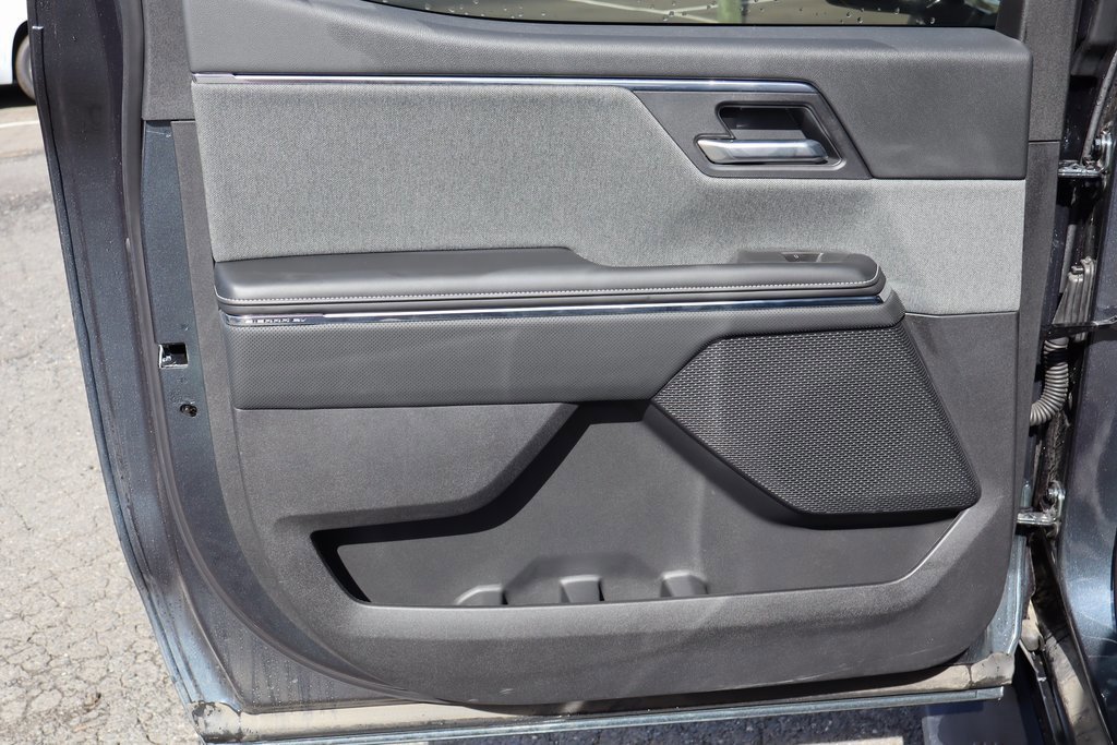 New 2026 GMC Sierra EV Elevation image 23