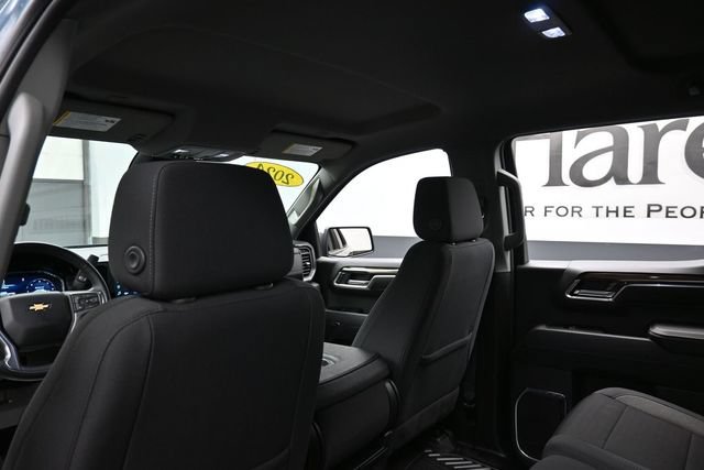 Used 2024 Chevrolet Silverado 1500 LT AWD/4WD image 25