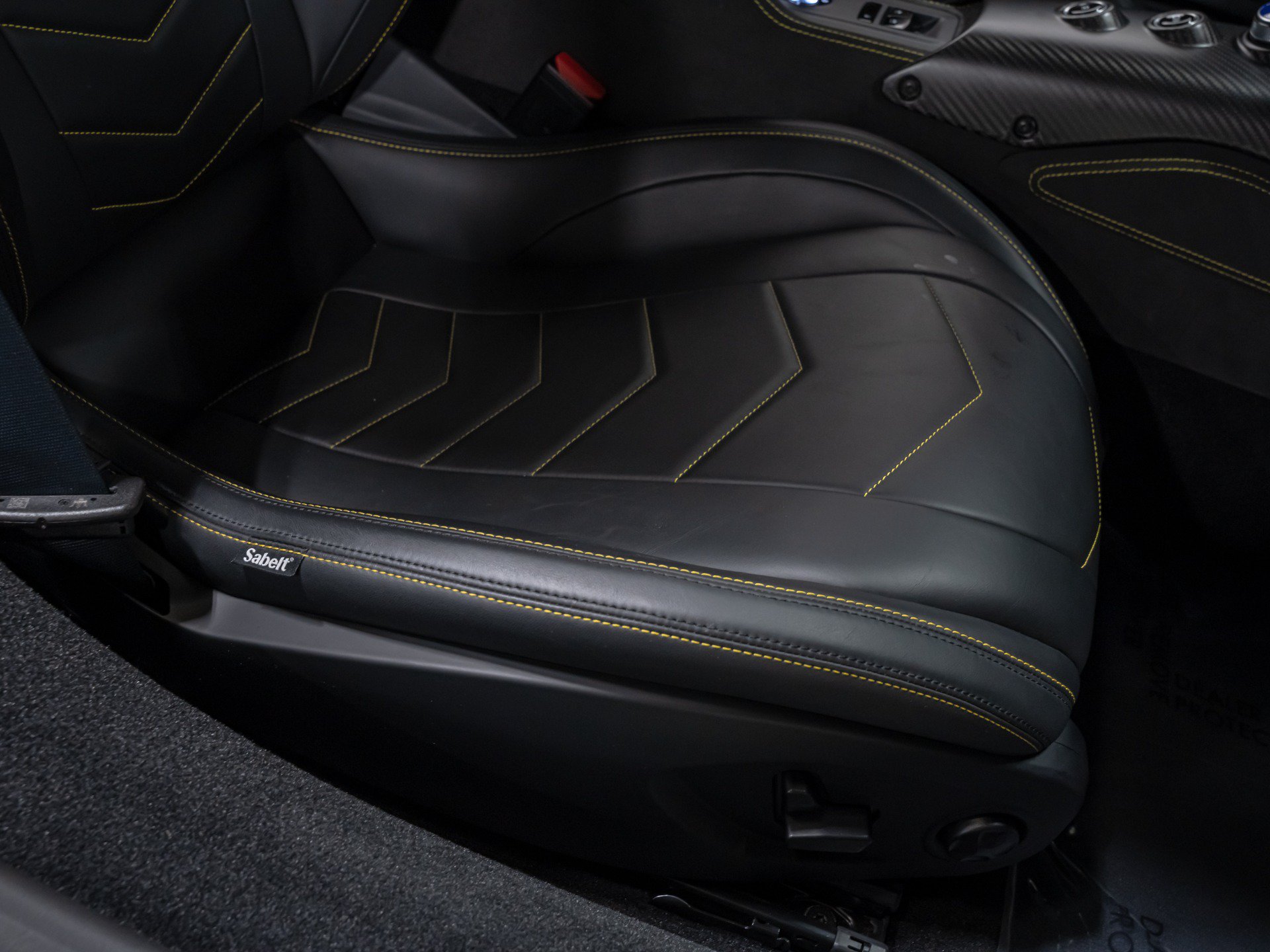 Used 2022 Maserati MC20 Coupe RWD image 72