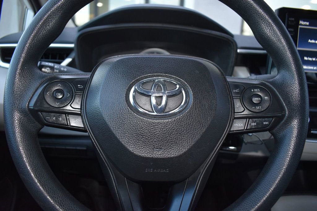 Used 2022 Toyota Corolla LE image 22