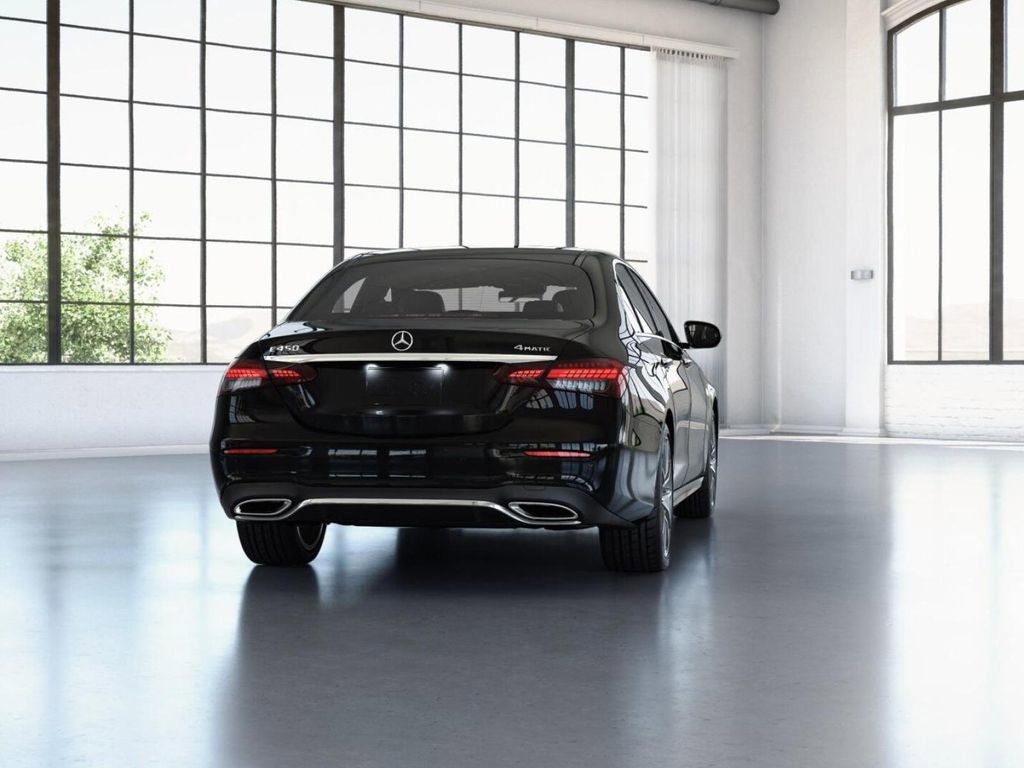 Used 2023 Mercedes-Benz E 450 4MATIC Sedan image 25