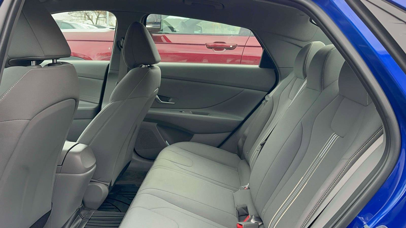 Used 2023 Hyundai Elantra Blue w/ Cargo Package image 10