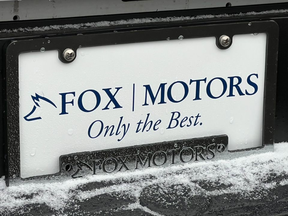 Used 2021 Toyota Tundra SR5 w/ Trail Edition image 37