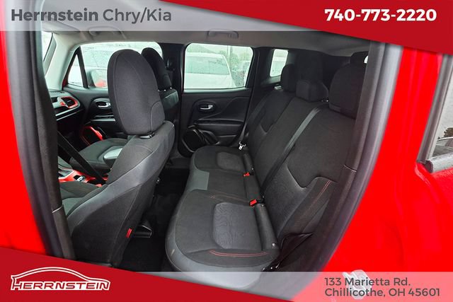 Used 2020 Jeep Renegade Trailhawk w/ Cold Weather Group AWD/4WD image 21