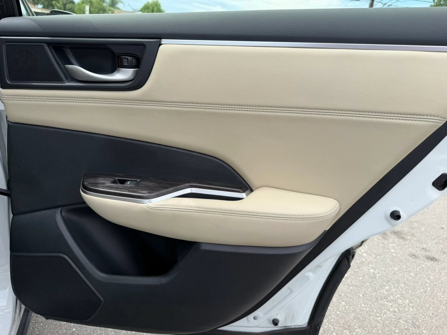 Used 2020 Honda Clarity Plug-In Hybrid image 17