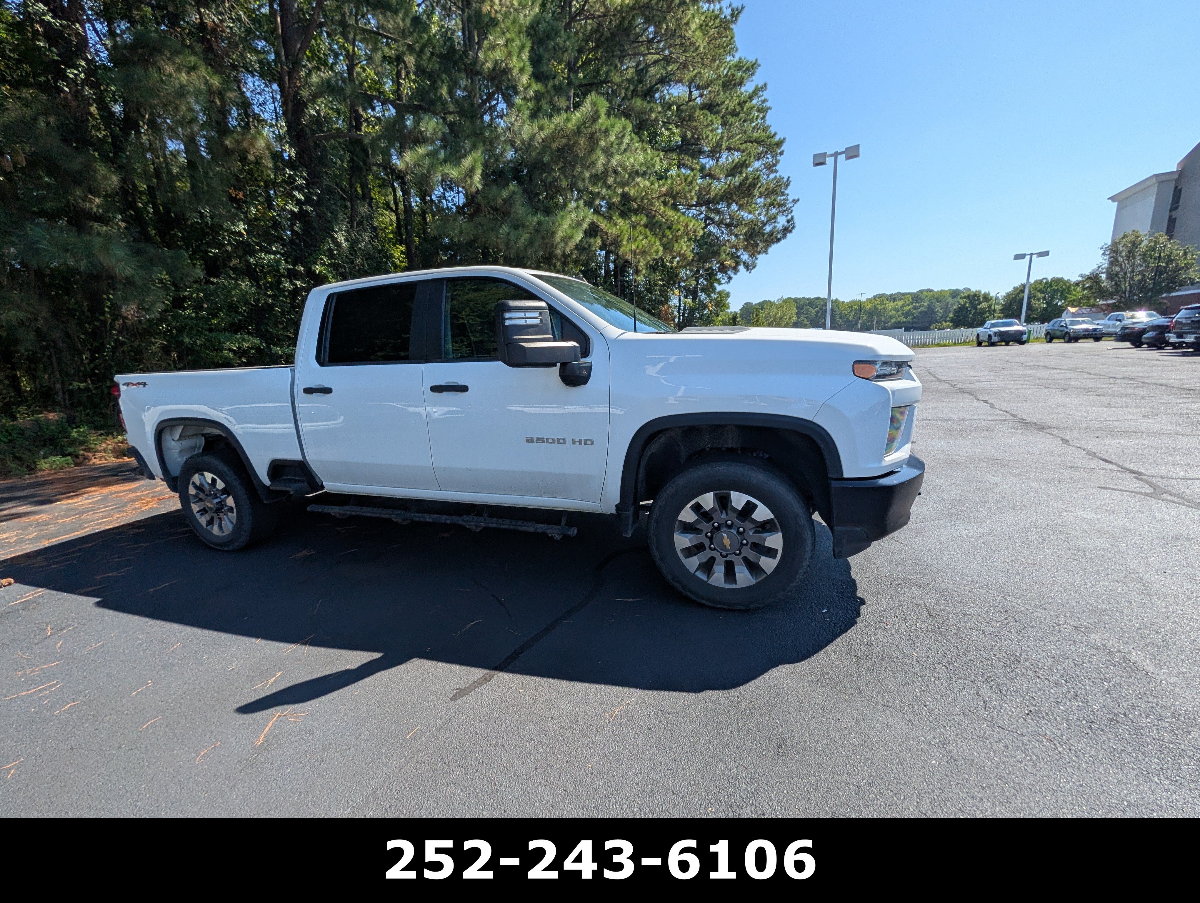 Used 2023 Chevrolet Silverado 2500 Custom w/ Custom Convenience Package AWD/4WD image 5