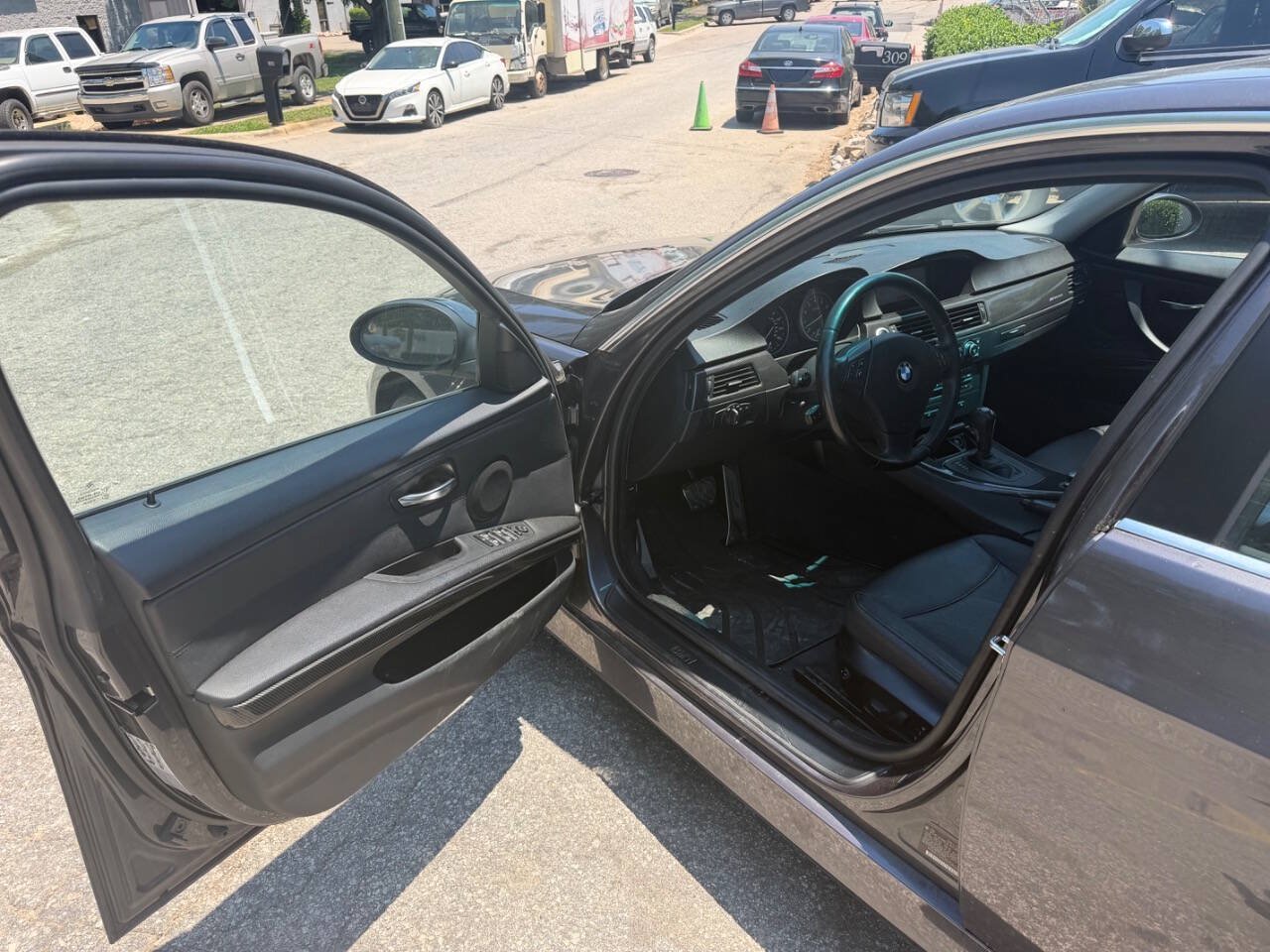 Used 2007 BMW 335xi Sedan AWD/4WD image 9