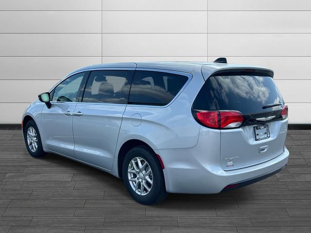 New 2026 Chrysler Voyager LX FWD image 5