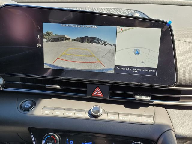 Certified 2025 Hyundai Elantra SEL image 9