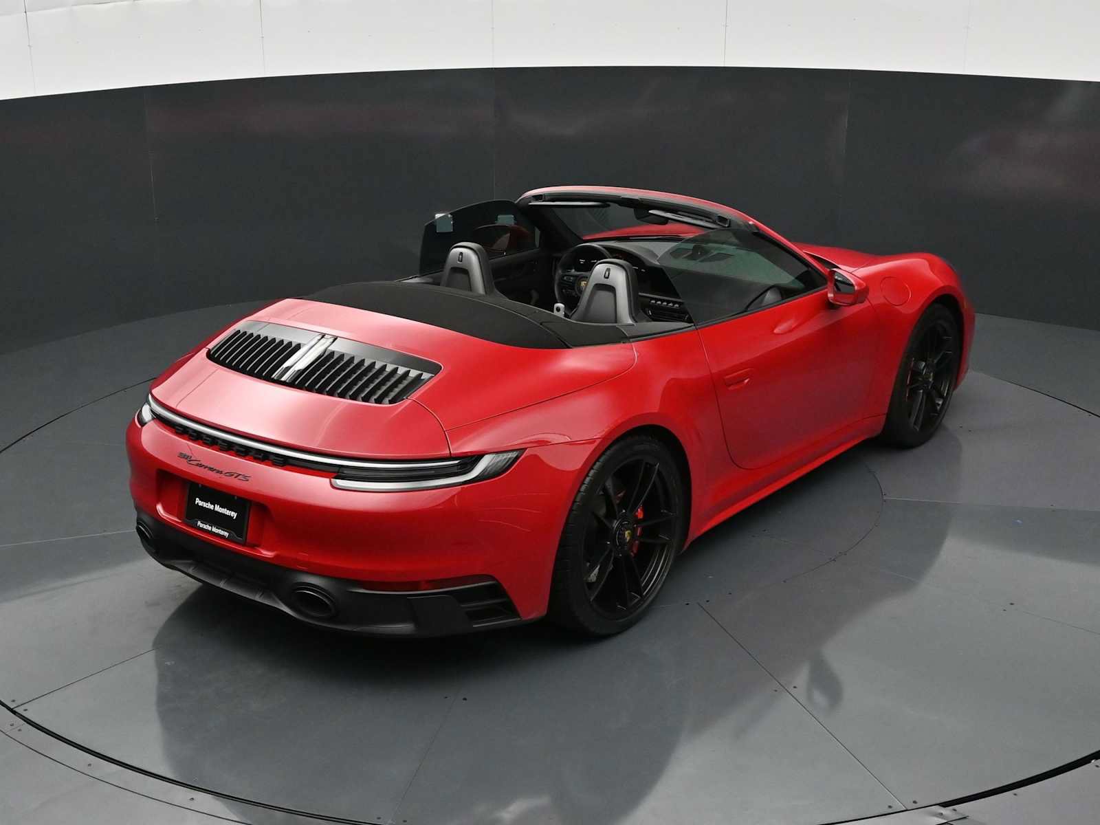 Certified 2024 Porsche 911 Carrera GTS RWD image 35