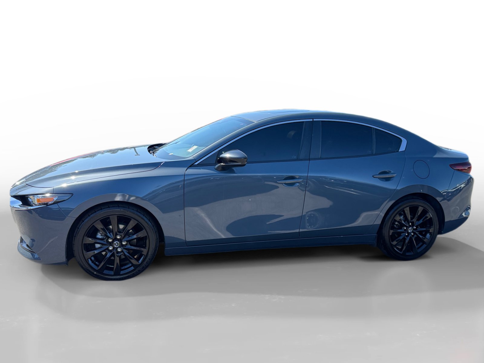 Used 2024 MAZDA MAZDA3 s AWD/4WD image 2