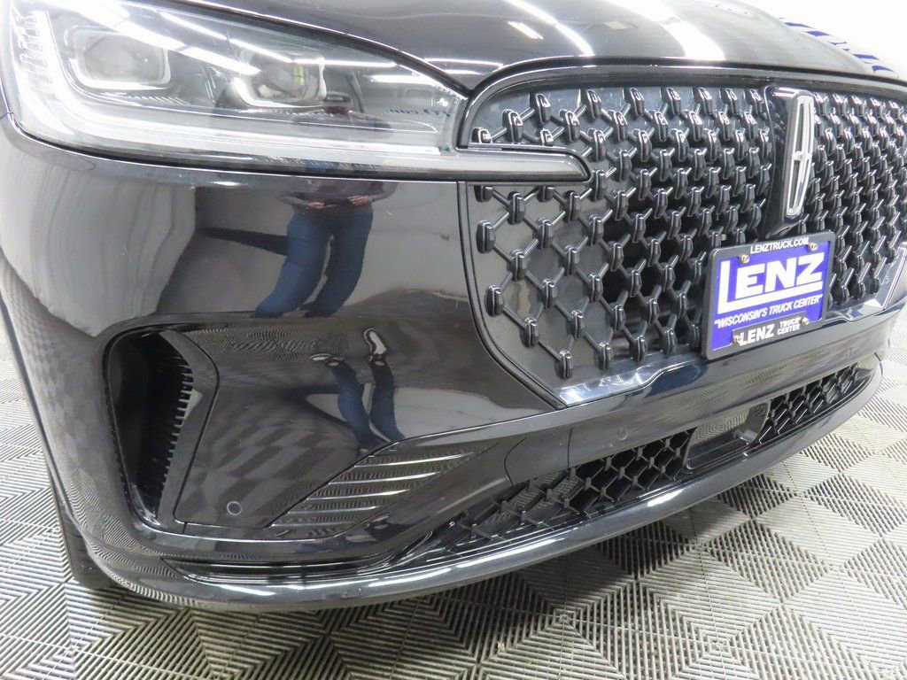 Used 2025 Lincoln Aviator Reserve w/ Equipment Group 201A image 53