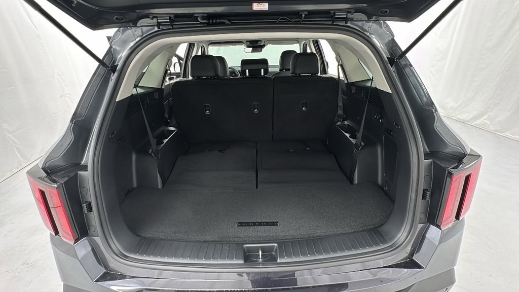 New 2026 Kia Sorento S image 15