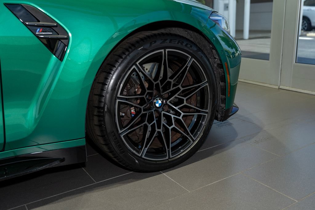 Used 2026 BMW M4 xDrive Competition w/ Executive Package AWD/4WD image 4