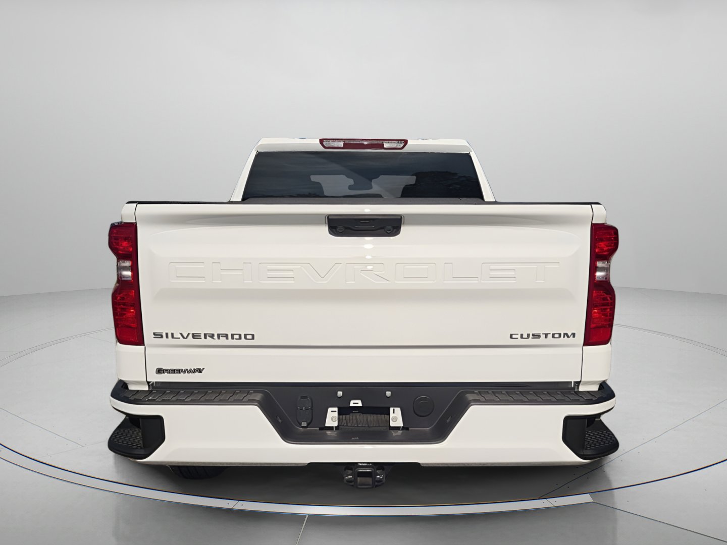 Used 2025 Chevrolet Silverado 1500 Custom image 2