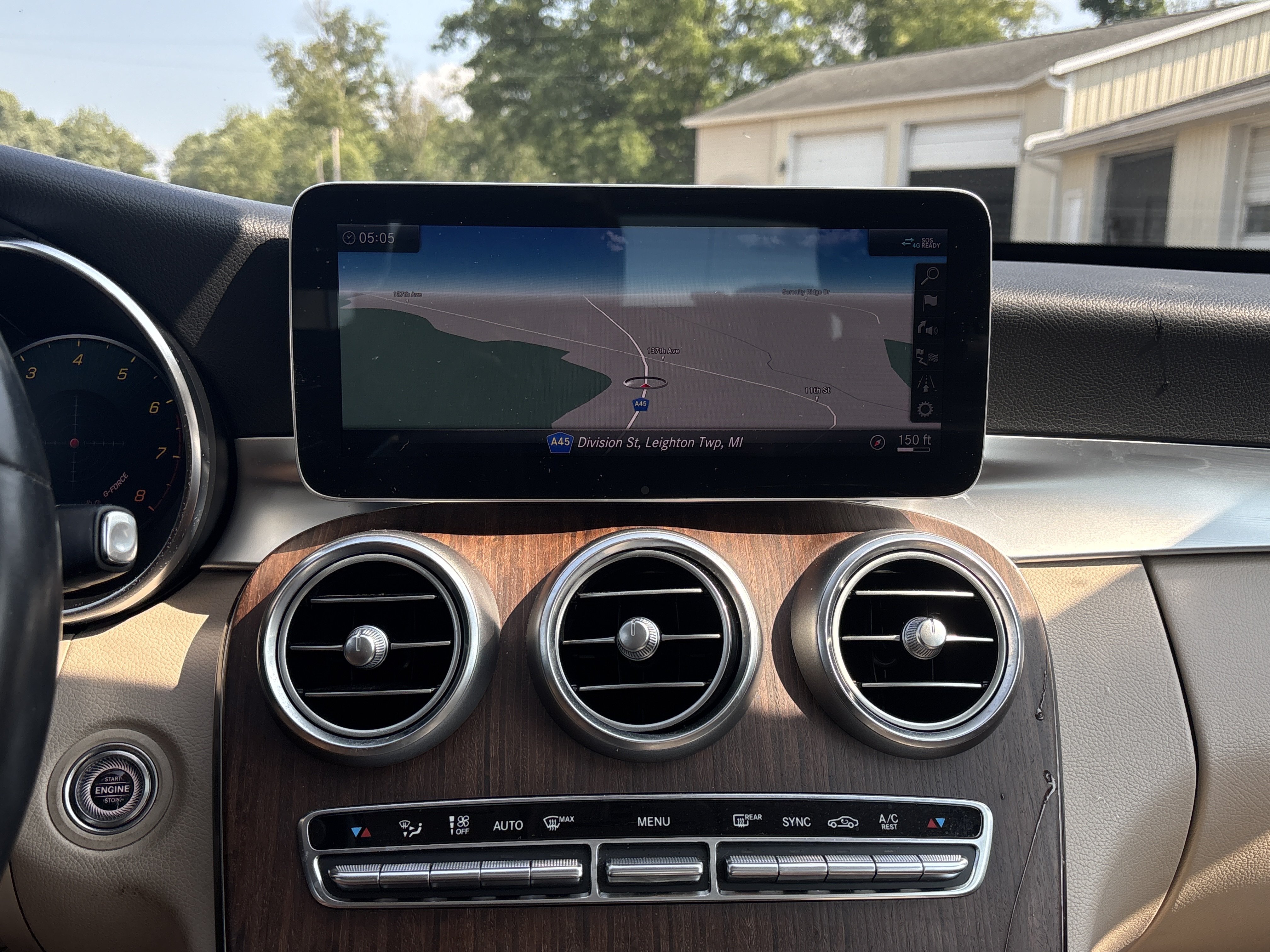 Used 2020 Mercedes-Benz C 300 4MATIC Sedan w/ Premium Package image 4