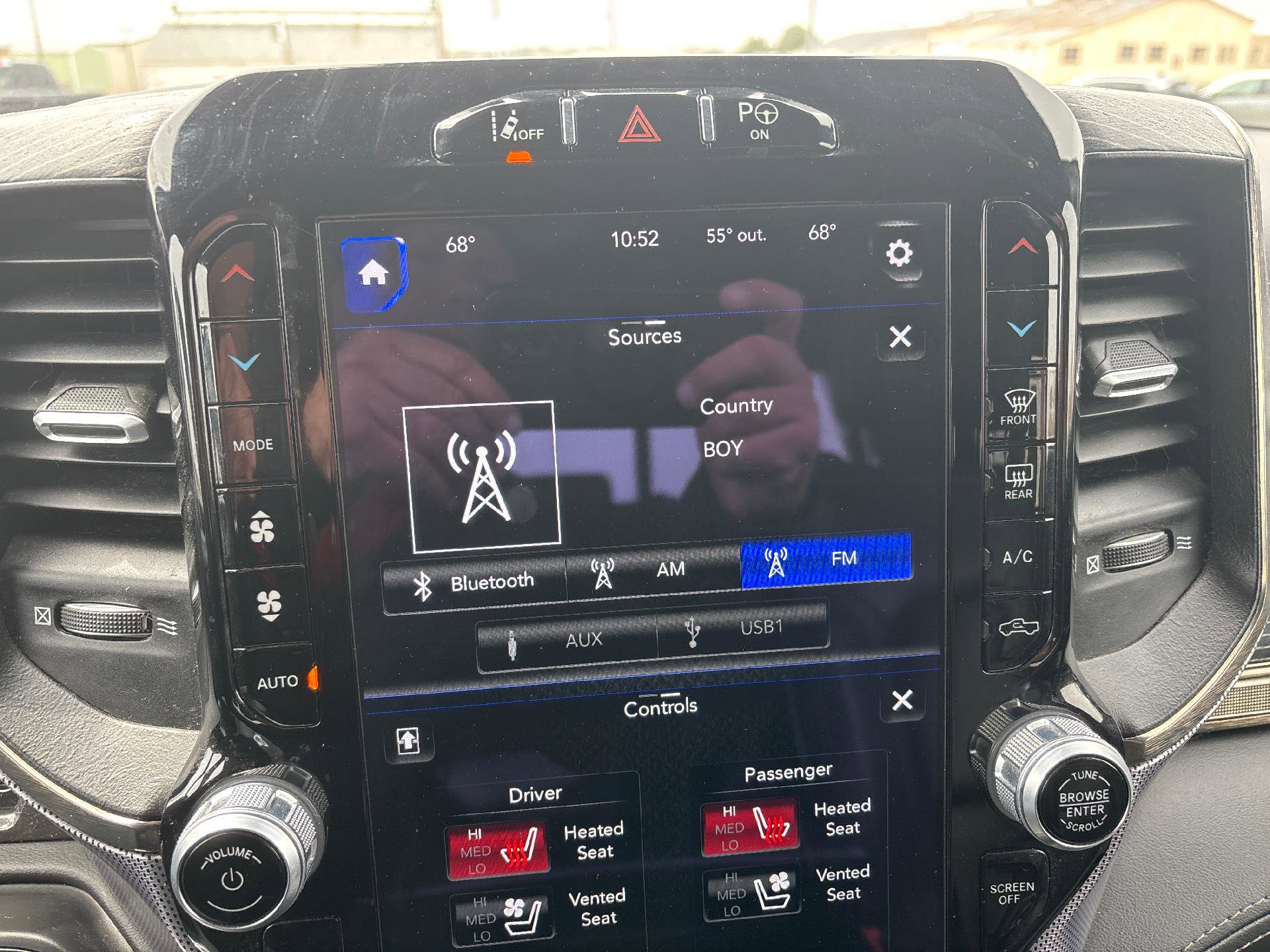 Used 2020 RAM 1500 Limited image 25