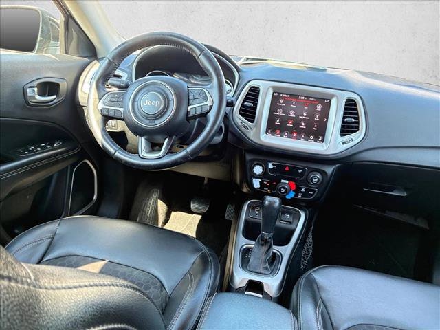 Used 2018 Jeep Compass Latitude w/ Popular Equipment Group FWD image 21