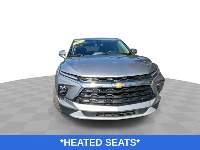 Used 2025 Chevrolet Blazer LT image 4