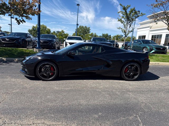 Used 2021 Chevrolet Corvette Stingray Preferred Conv w/ Z51 Performance Package RWD image 2