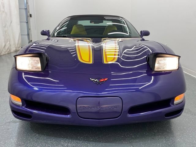Used 1998 Chevrolet Corvette Convertible w/ Memory Pkg RWD image 29