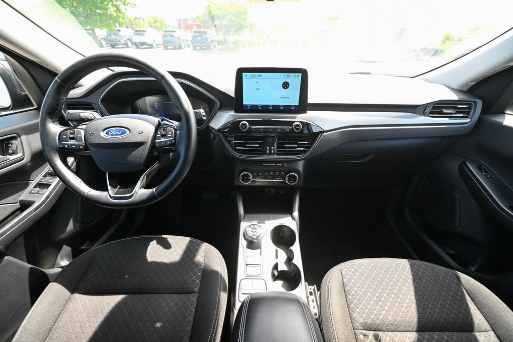Certified 2025 Ford Escape Active w/ Cold Weather Package AWD/4WD image 30