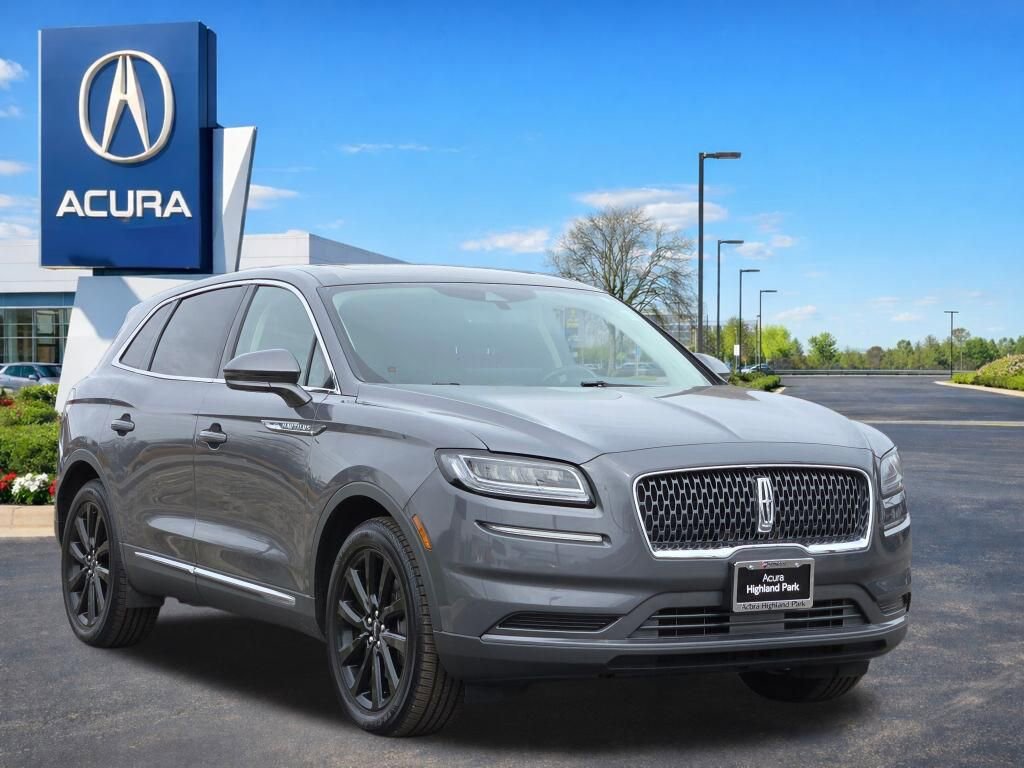 Used 2021 Lincoln Nautilus Reserve w/ Monochromatic Package image 7