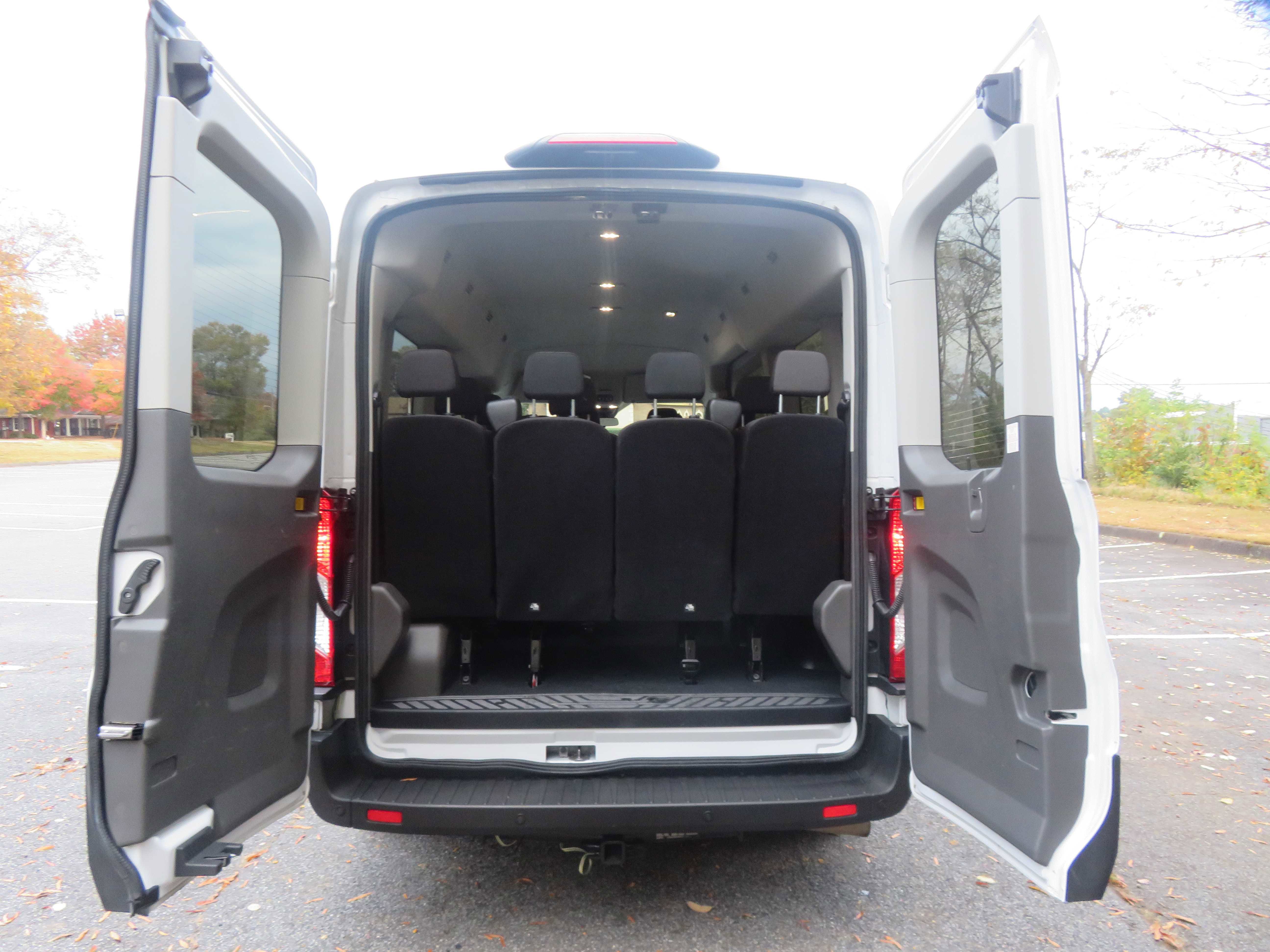 Used 2023 Ford Transit 350 XLT image 16