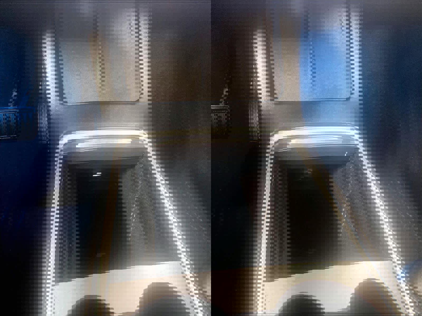 Used 2021 Tesla Model Y Long Range image 25