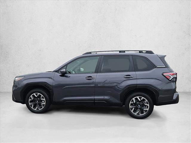 Used 2025 Subaru Forester Premium image 9