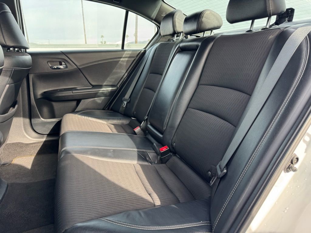 Used 2016 Honda Accord Sport image 4