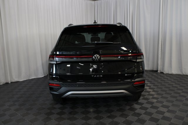 New 2025 Volkswagen Taos S image 22