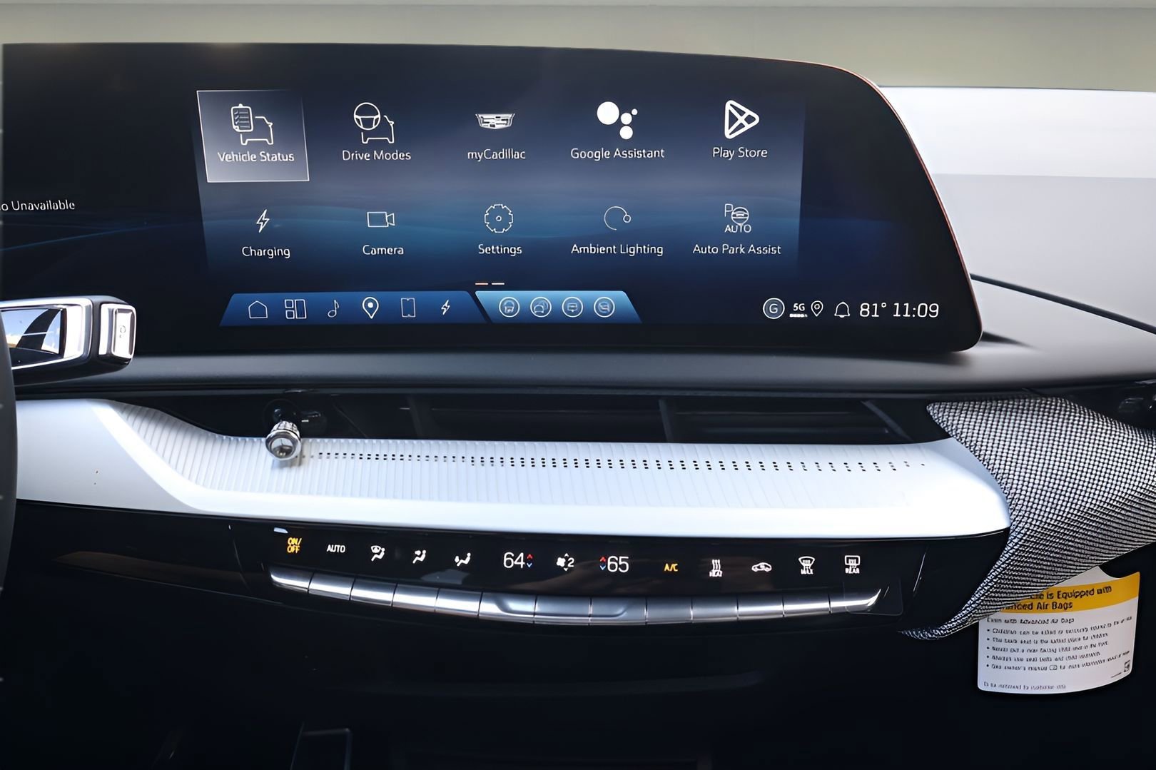 New 2026 Cadillac Optiq Luxury 1 RWD image 22