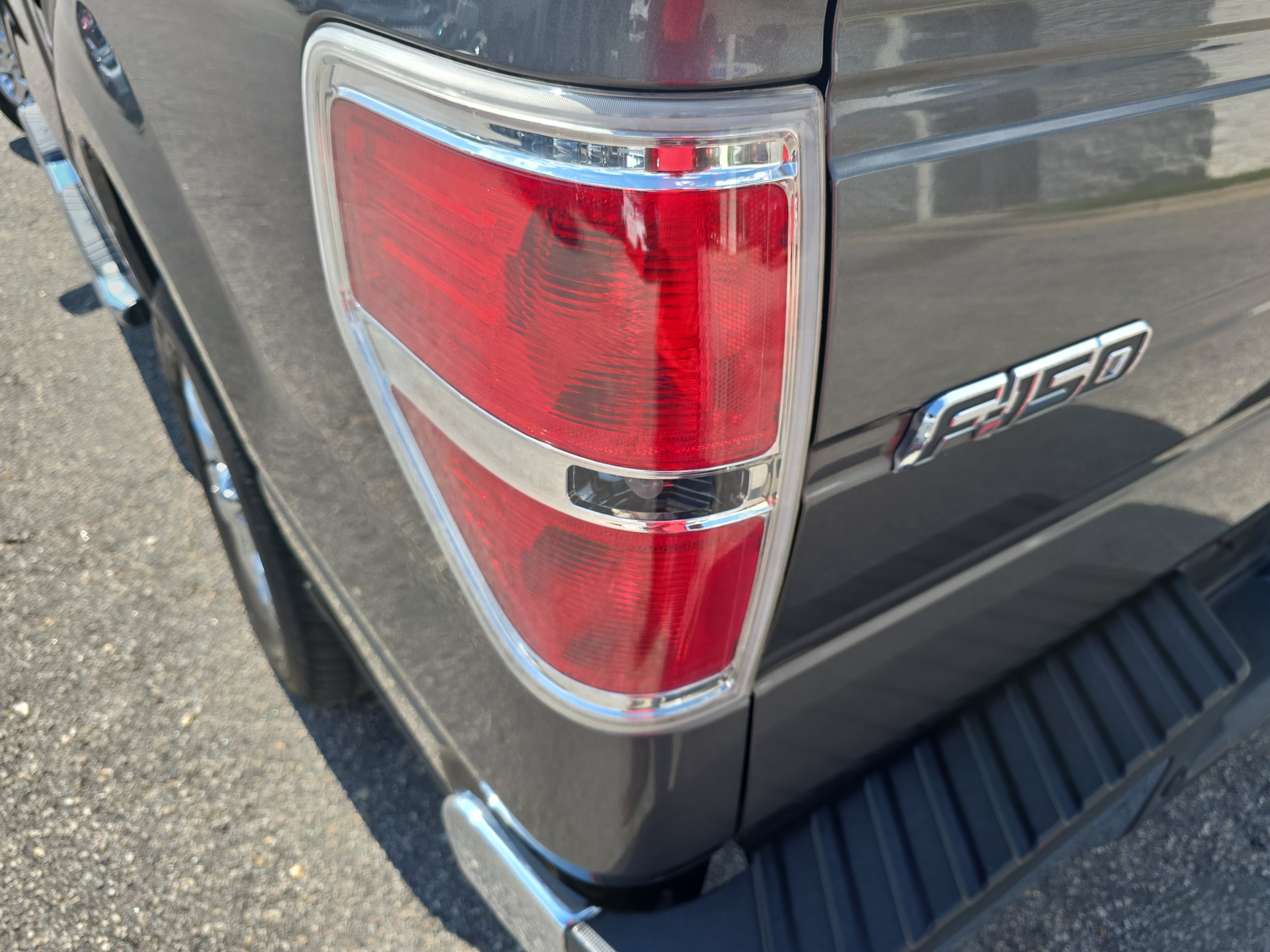 Used 2013 Ford F150 XLT w/ Luxury Equipment Group RWD image 35