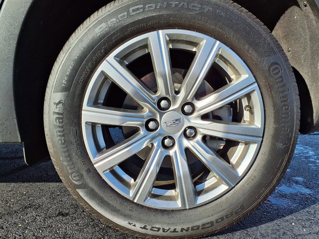 Used 2023 Cadillac XT4 Premium Luxury w/ Cold Weather Package AWD/4WD image 39
